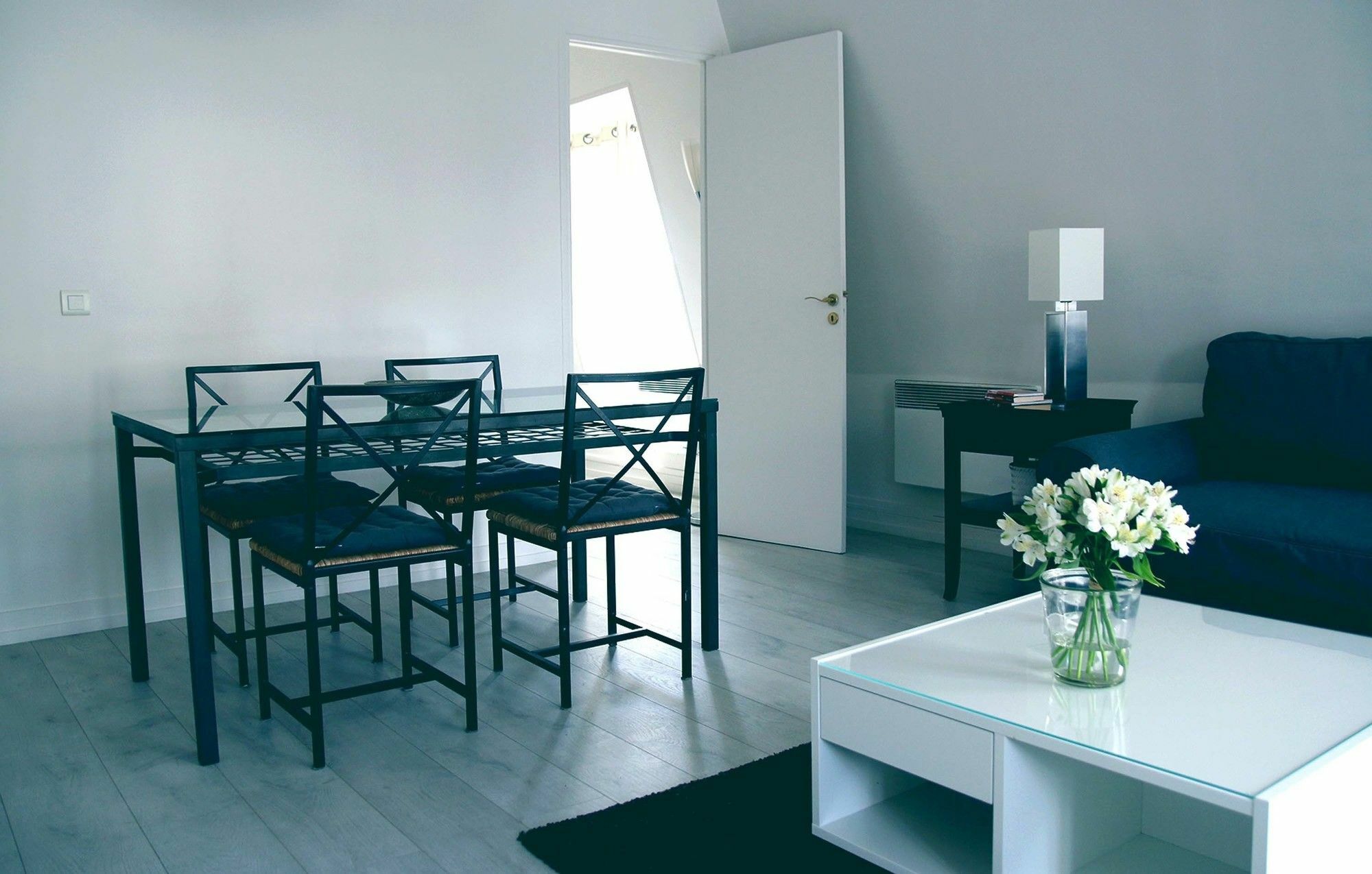 Rue De Ponthieu Central Furnished Apartment Paris Exterior photo